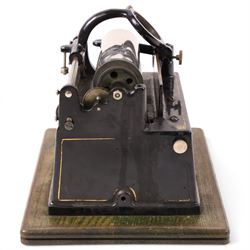 Early 20th century Edison GEM phonograph, in oak case, serial number G115232
