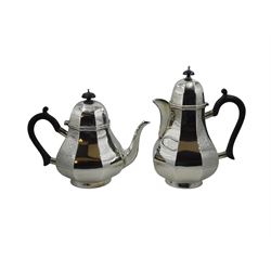 Silver teapot and hot water jug by E Silver & Co, Sheffield 1950, approx 45oz