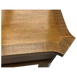 Regency design mahogany extending dining table, rectangular top with extending canted corners, pull-out action with additional leaf (84cm x 136cm - 182cm, H76cm); set of eight Regency design mahogany dining chairs with rope twist rails