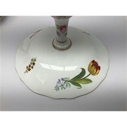 Victorian Copeland, Botanical dessert service, decorated with floral sprigs to the centre with a pink and gilt border, comprising five comports and seven plates, largest comport H20cm, plate D22cm