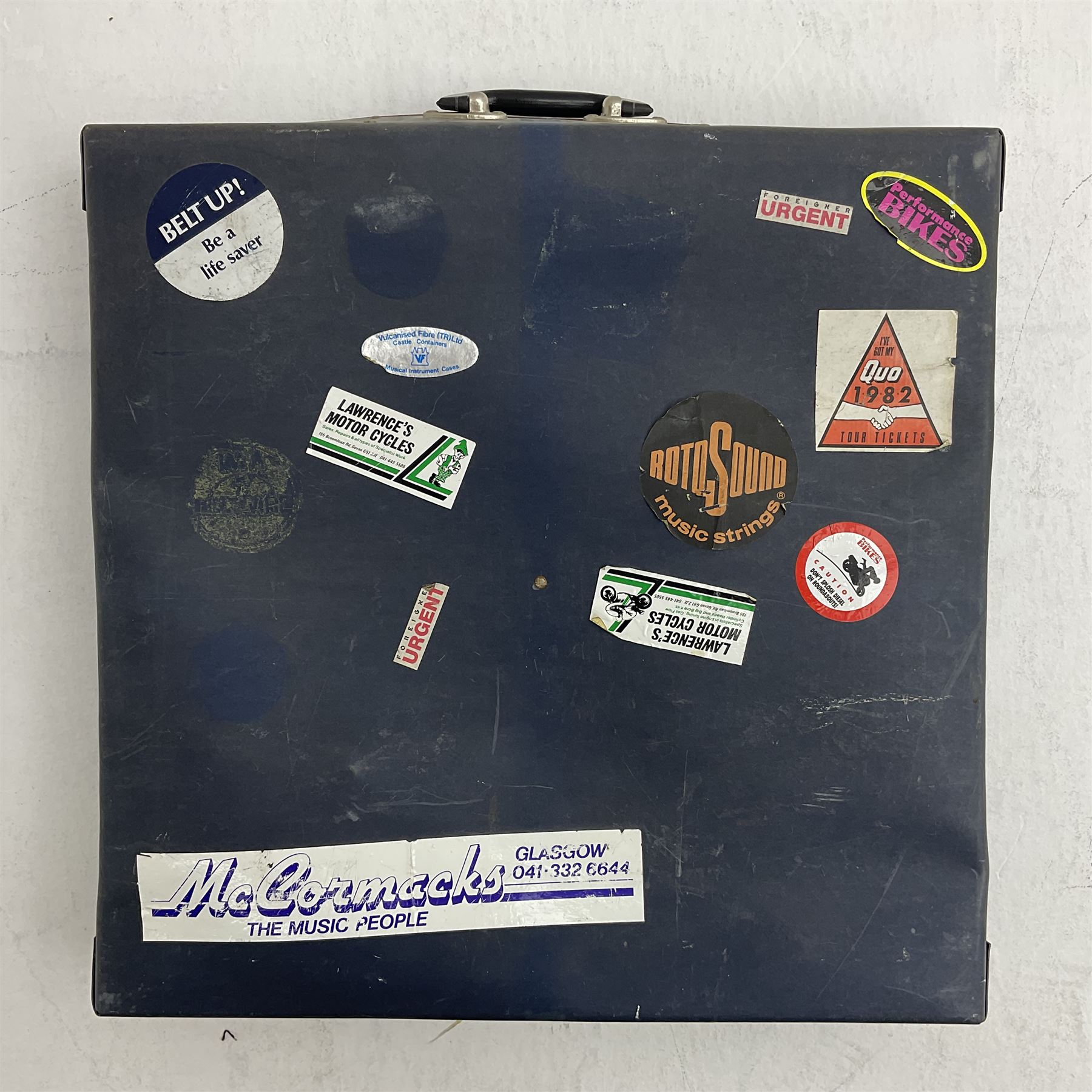 Graduated set of nine drum kit cymbals comprising Pearl 51cm (20