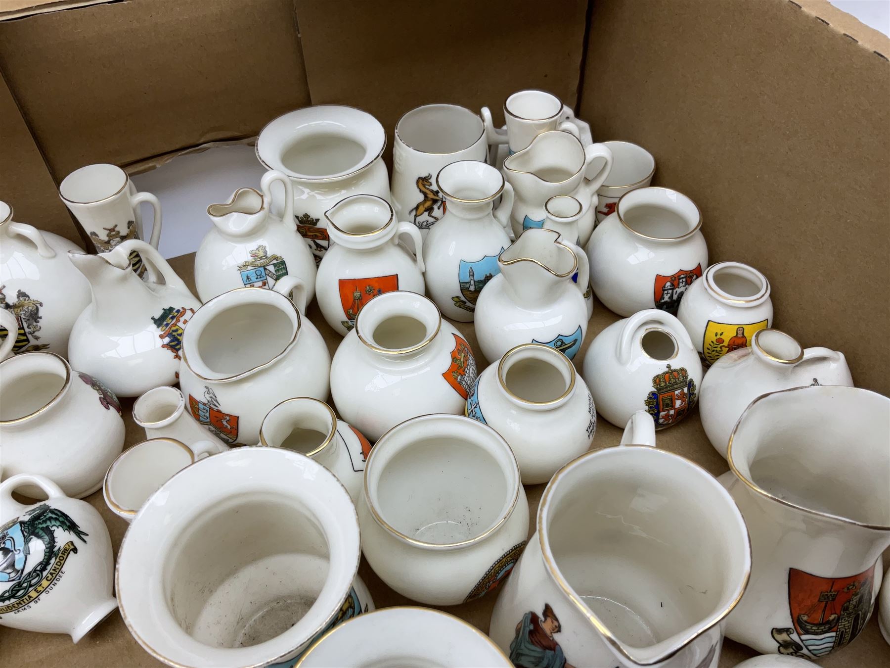 Collection of W H Goss crested ware, to include Yorkshire Roman Ewer, Scarborough ancient jug