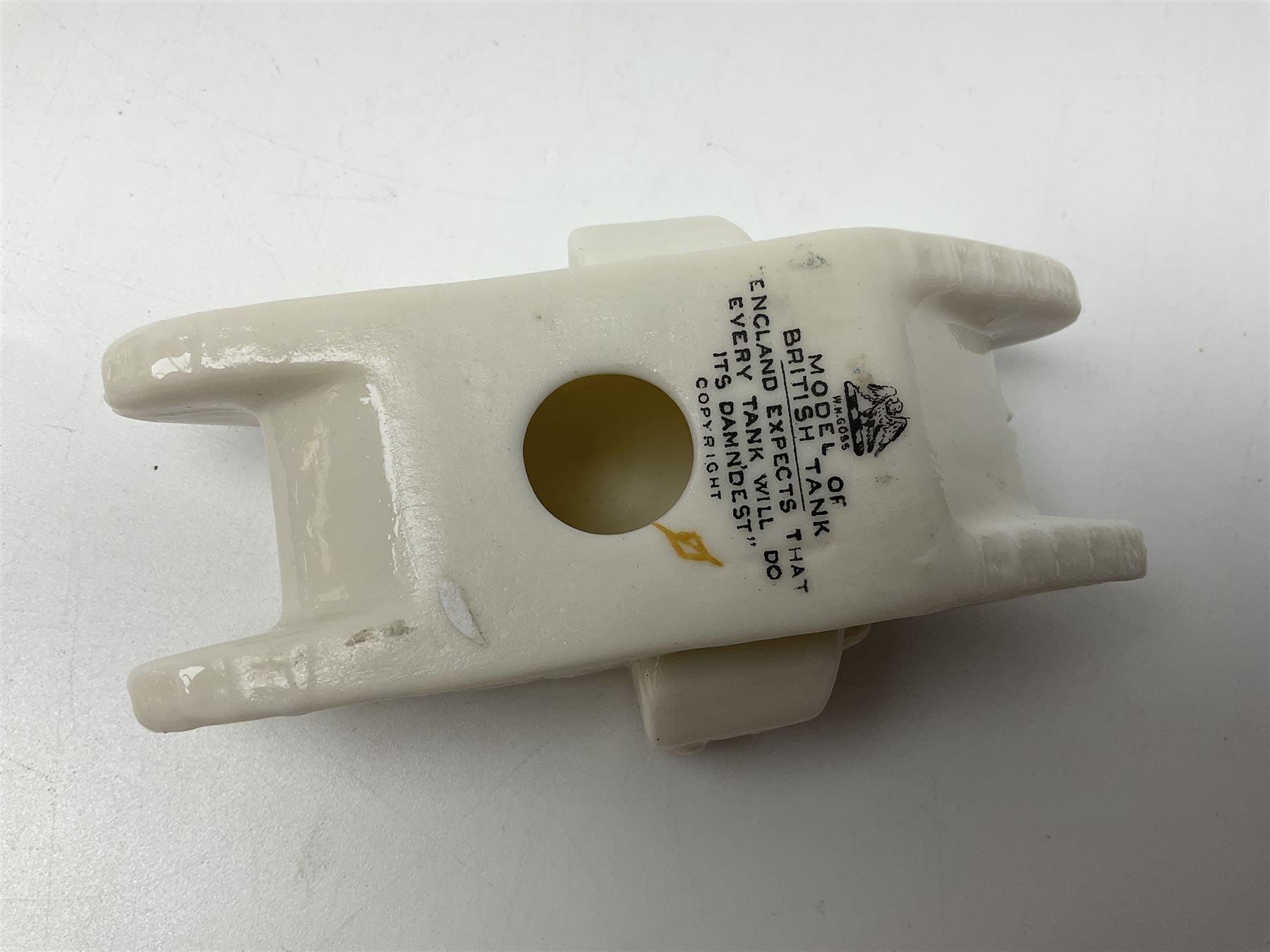 Ten WW1 crested china military models of tanks and field guns; various makers including Goss, Grafton China, Arcadian China, Savoy China etc; various crests including Portsmouth, Brighton, Pendleton, Paignton, Cowes, Flamborough etc (10)