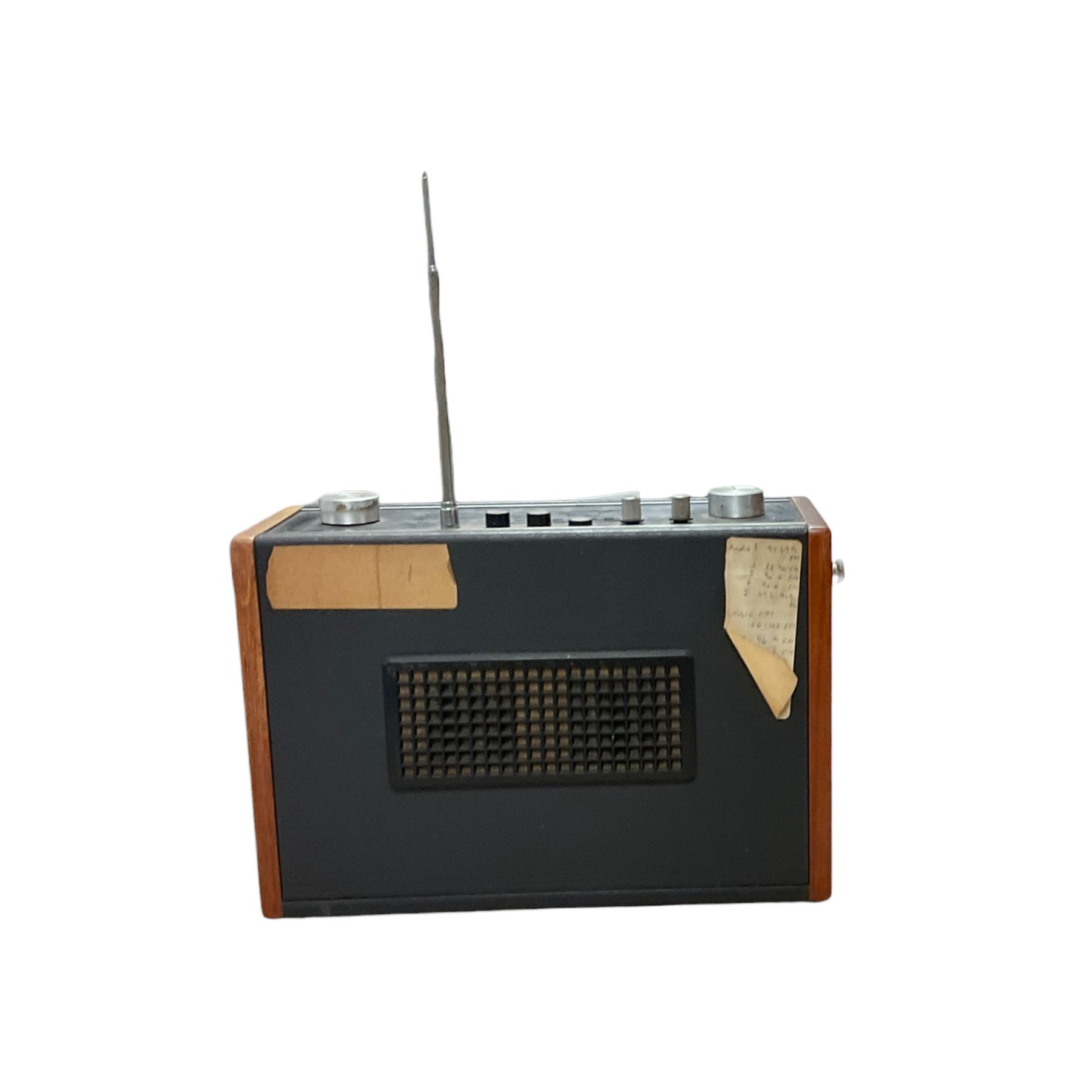 Hacker Hunter radio, MC.600 music centre and a pair of Hacker speakers 
