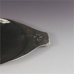 1920s silver paten, of oval form and handles with pierced cross decoration, engraved to underside 'Ex Dono Adae Moss Hill', hallmarked Blunt & Wray Ltd, London 1929, handle to handle W25cm