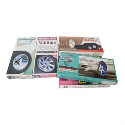 Large collection of 1/24 scale tyres and wheels sets, mostly Aoshima and Fujima, all boxed