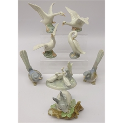  Collection of Lladro animals comprising a Rabbit with box, two Wrens, one boxed and four geese (8)  