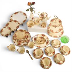 Royal Albert Old Country roses part tea and dinner service, including teapot, milk jug, open sucrier, cake stand, six dinner plates, etc