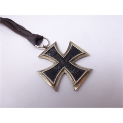  WW2 German Mother's Cross, gilt First Class, in issue box marked B.H. Mayer Pforzheim, with ribbon and miniature and German Iron Cross with later manuscript note 'Hans Walter, L.37603, L.G. PA. Berlin 9.9.41'  