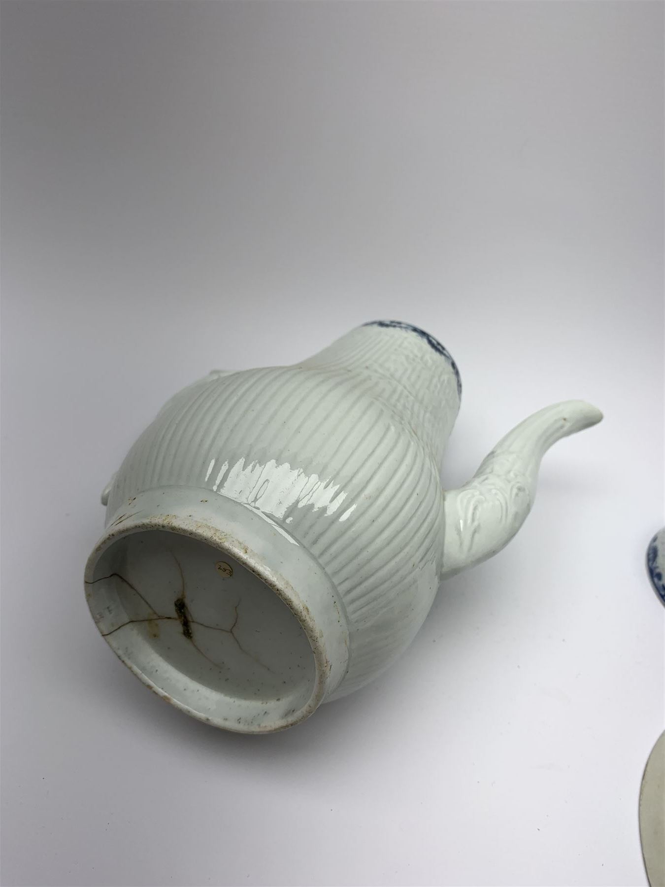 18th century Phillip Christian Liverpool reeded and floral moulded tea wares, comprising coffee pot, tea bowl and saucer, and coffee cup and saucer, each detailed with foliate and trellis borders, teapot H25cm, tea bowl D7.5cm, saucer D13cm 