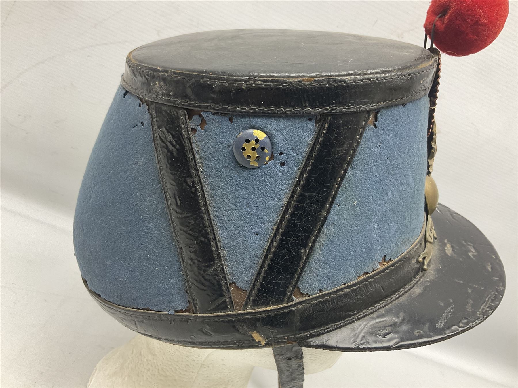 WW1 French Ecole Speciale Militaire Saint-Cyr shako with metallic tricolor cockade and scarlet pompom c1914