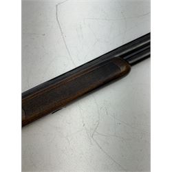 SHOTGUN CERTIFICATE REQUIRED - Verney Carron Saint Etienne O/U 12 bore under over shotgun, double trigger, 70cm (27.5