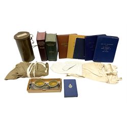 Aviation - 1939/40s De Havilland aircraft maintenance and overhaul manuals for Gipsy Minor, Gipsy Major Series II, Gipsy Queen II, Gipsy Queen III and Jet Engines; other engineering books; unused WW2 gauntlets and kid leather mittens; 1940 gas mask in tin; and pair of amber glass goggles