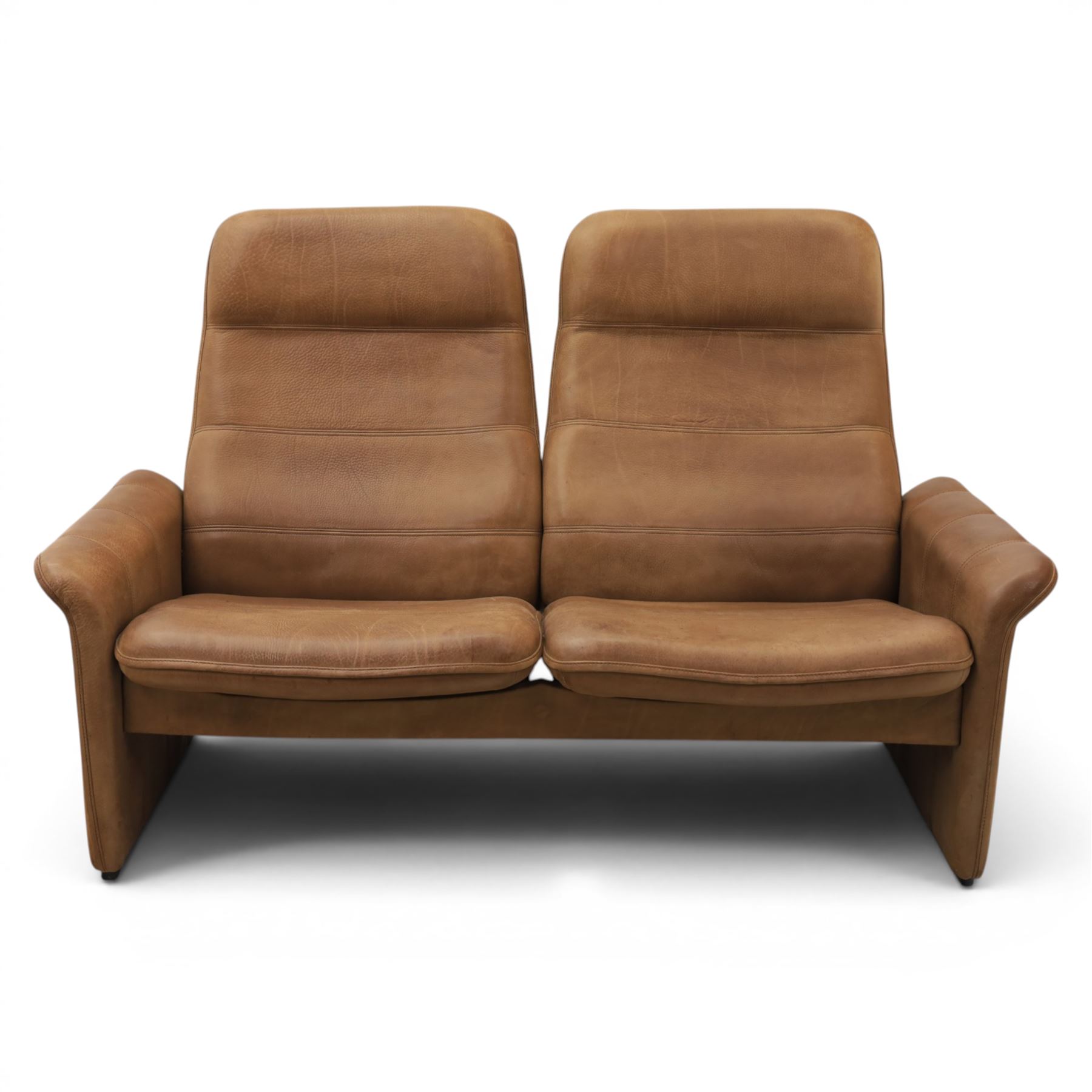 De Sede - mid-20th Century DS-50 two seat sofa, upholstered in tan leather 