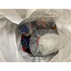 Large quantity of modern toys to include Matchbox Chopper Chase, Nikko battery control airplane, small amounts of K’nex, Meccano, playing cards to include Yu-Gi-Oh cards, keyrings etc in three boxes 