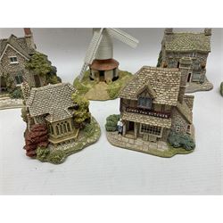 Twenty Lilliput Lanes, including The Chocolate House, Chiltern Mill, Blaise Hamlet, St Kevin Church, some with deeds and original boxes