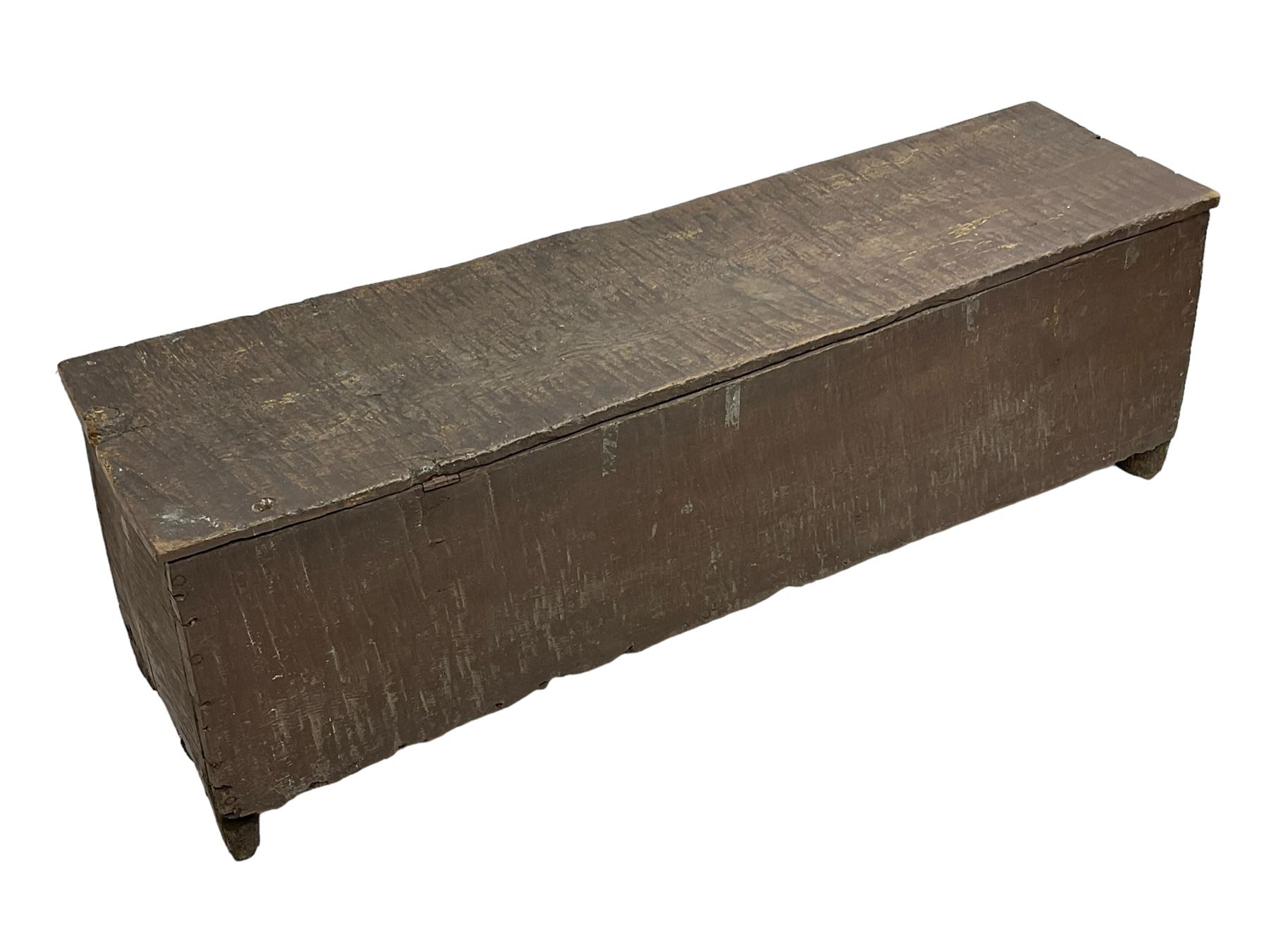 16th/17th century oak six plank boarded kist 