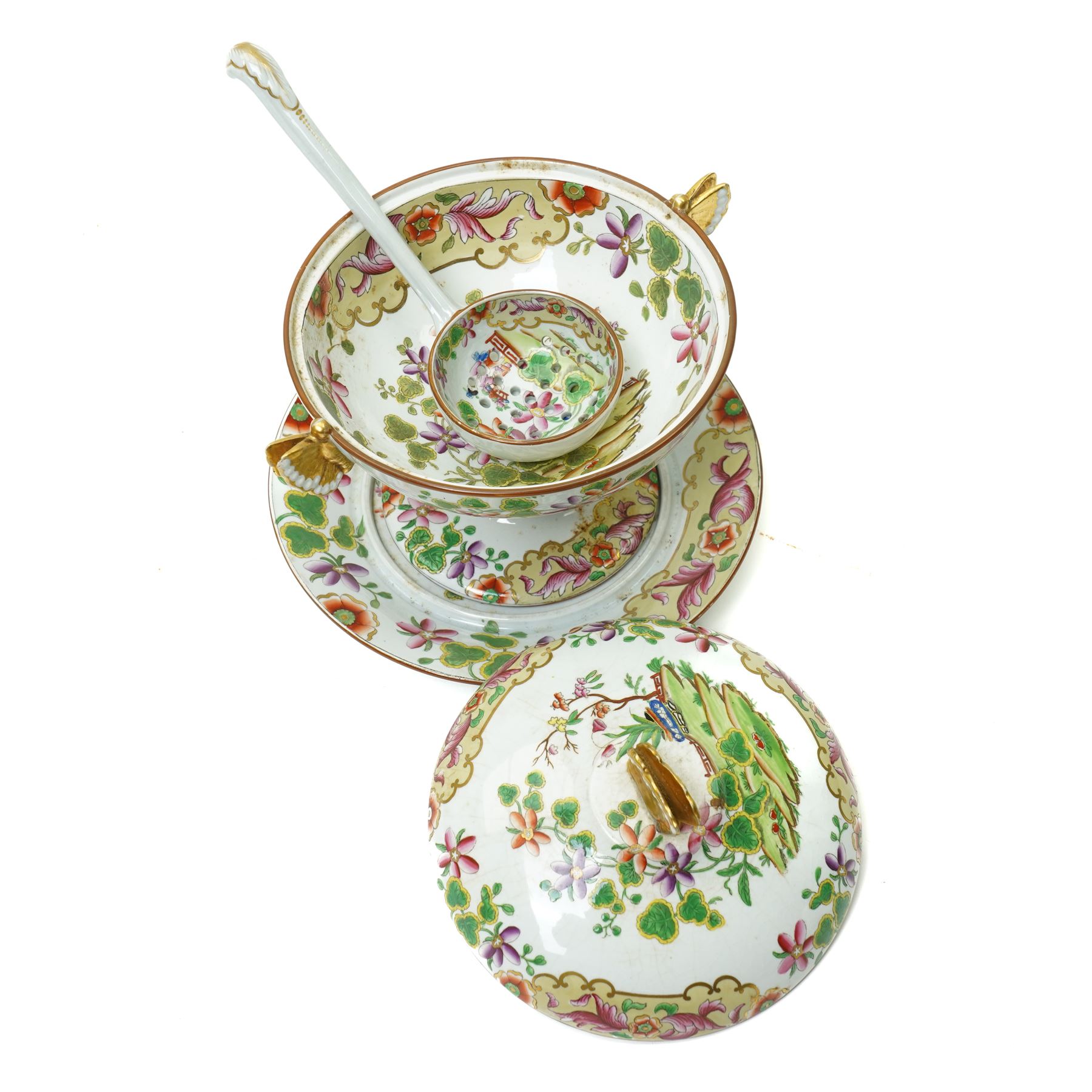 19th century Spode New Stone China dessert service, comprising sauce tureen with cover stand and ladle, large two handled serving dish and smaller example, two others, and seven plates, with chinoiserie decoration, impressed marks to bases 