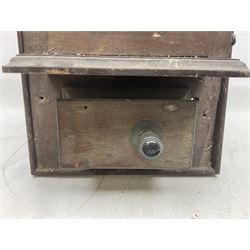 Railway  repeater signal box, with signals for train on line and arrival, H97cm