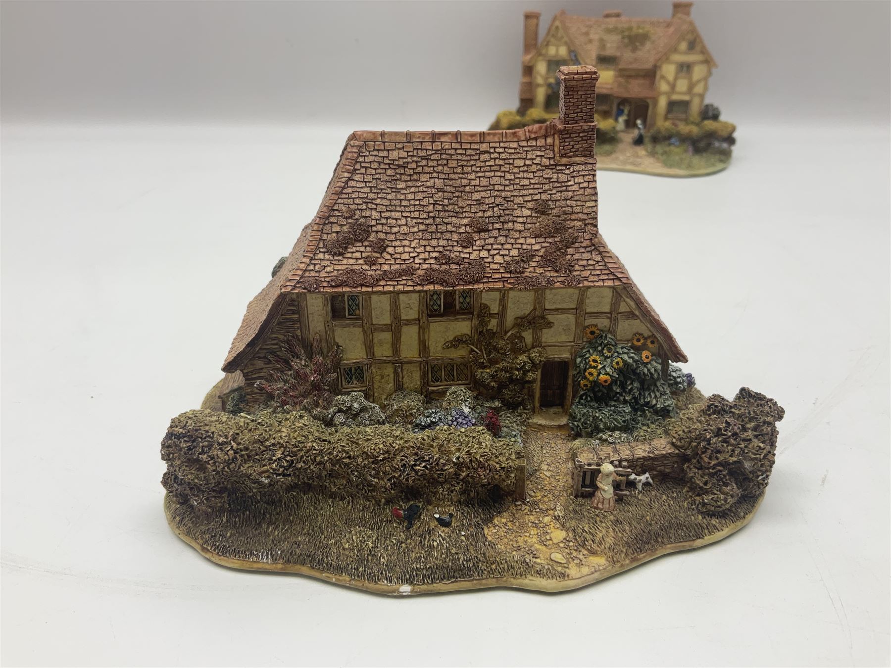 Twelve Lilliput Lanes, including the full Helen Allingham Collection, Chalfont St  Giles, Midhurst, Great Wishford and Witley and from the Blaise Hamlet Classics Collection, Circular Cottage, Dial Cottage, Double Cottage etc, all with original boxes 