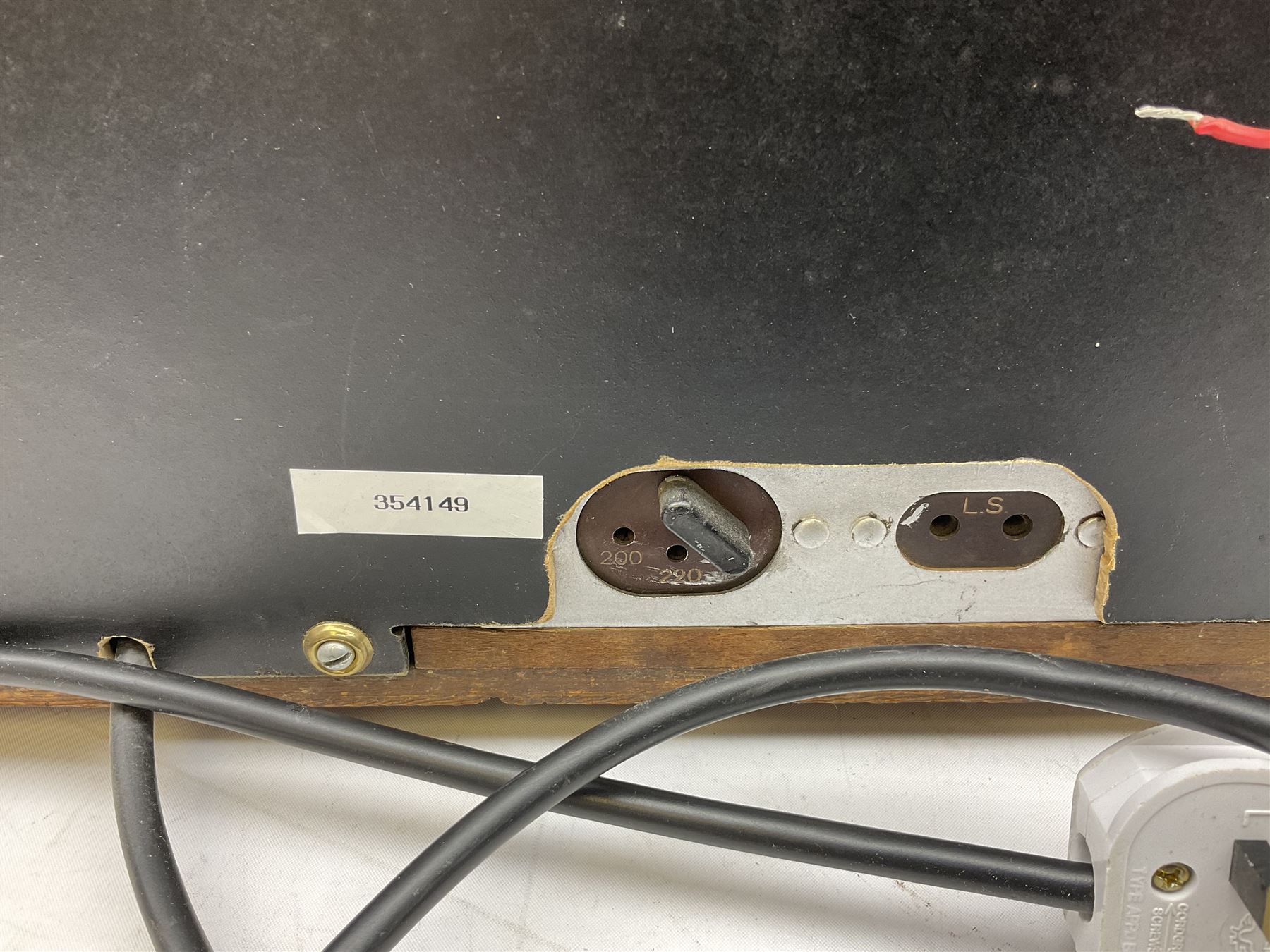 1950s Bush AC41 mahogany cased valve radio, 1930s Philips 588A with walnut veneer case, and 1940s Cossor Model 77, tallest H47cm W36cm D24cm