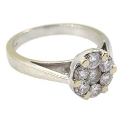18ct white gold seven stone round brilliant cut diamond cluster ring, hallmarked, total diamond weight approx 0.45 carat