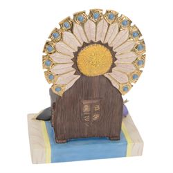 Three Disney Classics Collection Snow White figures, comprising Bring Back Her Heart, Magic Mirror & Enthroned Evil, all boxed with certificates of authenticity