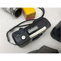 Collection of cameras, including Nikon F401 AF camera body, serial no 2111407, with Sigma Zoom Master 1:3.5-4.5 f=35-70mm lens, Fujifilm camera body etc 