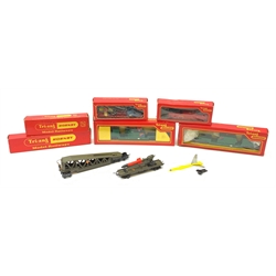 Tri-ang/Hornby '00' gauge - Battle Space Anti-Aircraft Searchlight wagon; Multiple Missile Launcher; Plane Launching car; Tactical Rocket Launcher; Spy Satellite Launching car; Exploding car (red), all boxed (6)