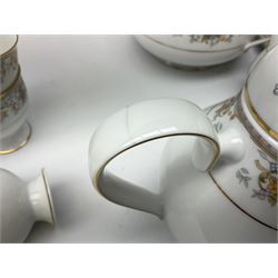 Noritake Ireland tea and dinner wears, comprising of teapot, milk jug, covered sucrier, seven teacups and saucers, seven dessert plates, six dinner plates, seven side plates, five bowls two serving dishes, one lidded tureen and a gravy boat and dish