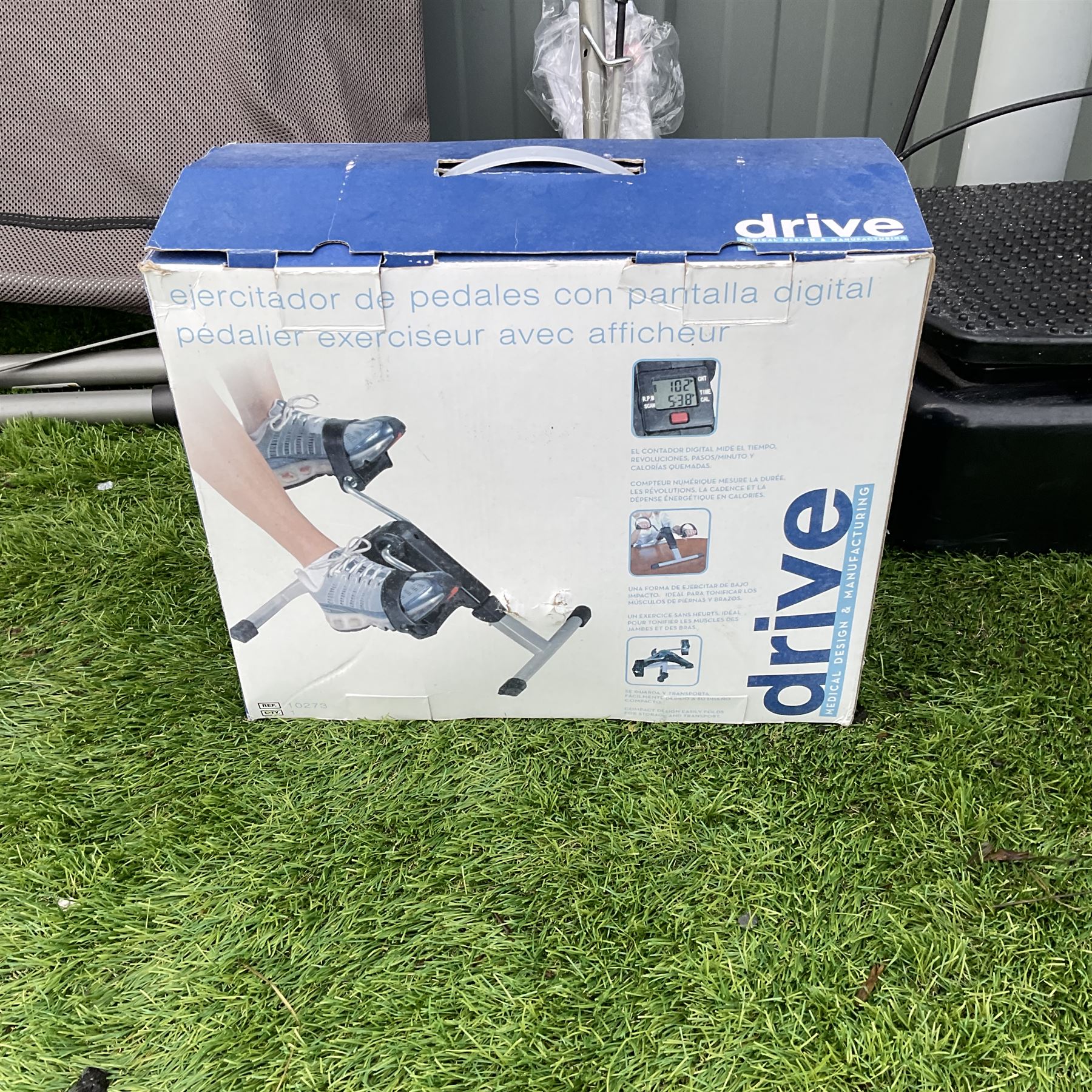 Various home exercise machines, vibrating machine, leg master and other - THIS LOT IS TO BE COLLECTED BY APPOINTMENT FROM DUGGLEBY STORAGE, GREAT HILL, EASTFIELD, SCARBOROUGH, YO11 3TX