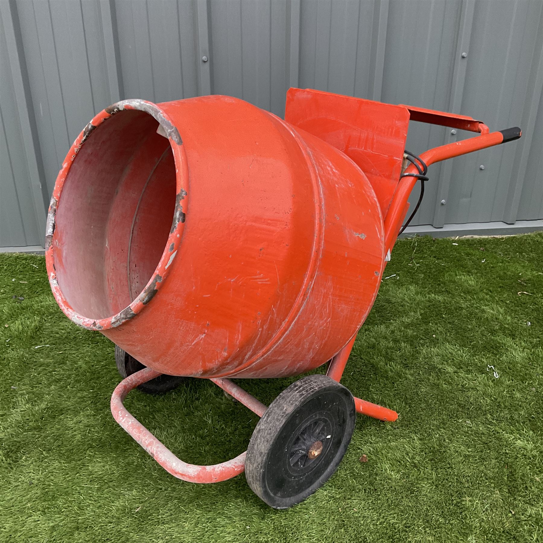 Belle Mini 140 cement mixer  - THIS LOT IS TO BE COLLECTED BY APPOINTMENT FROM DUGGLEBY STORAGE, GREAT HILL, EASTFIELD, SCARBOROUGH, YO11 3TX