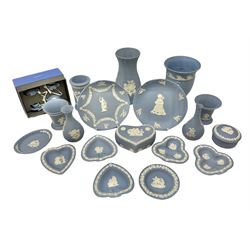 Wedgwood pale blue Jasperware | Antiques, Collectables, Ceramics