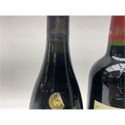 Mixed wine, comprising two bottles Les Jamelles 2009 Reserve Mourvedre, 750ml 13.5% vol, Joan d'Anguera 2015 Altaroses, 75cl 14% vol, Roc de Lussac 2010, Lussac-Saint-Emilion, 750ml, 14% vol and Rhebokskloof, 1997 Gamay Noir, 750ml, 13.5% vol (5)