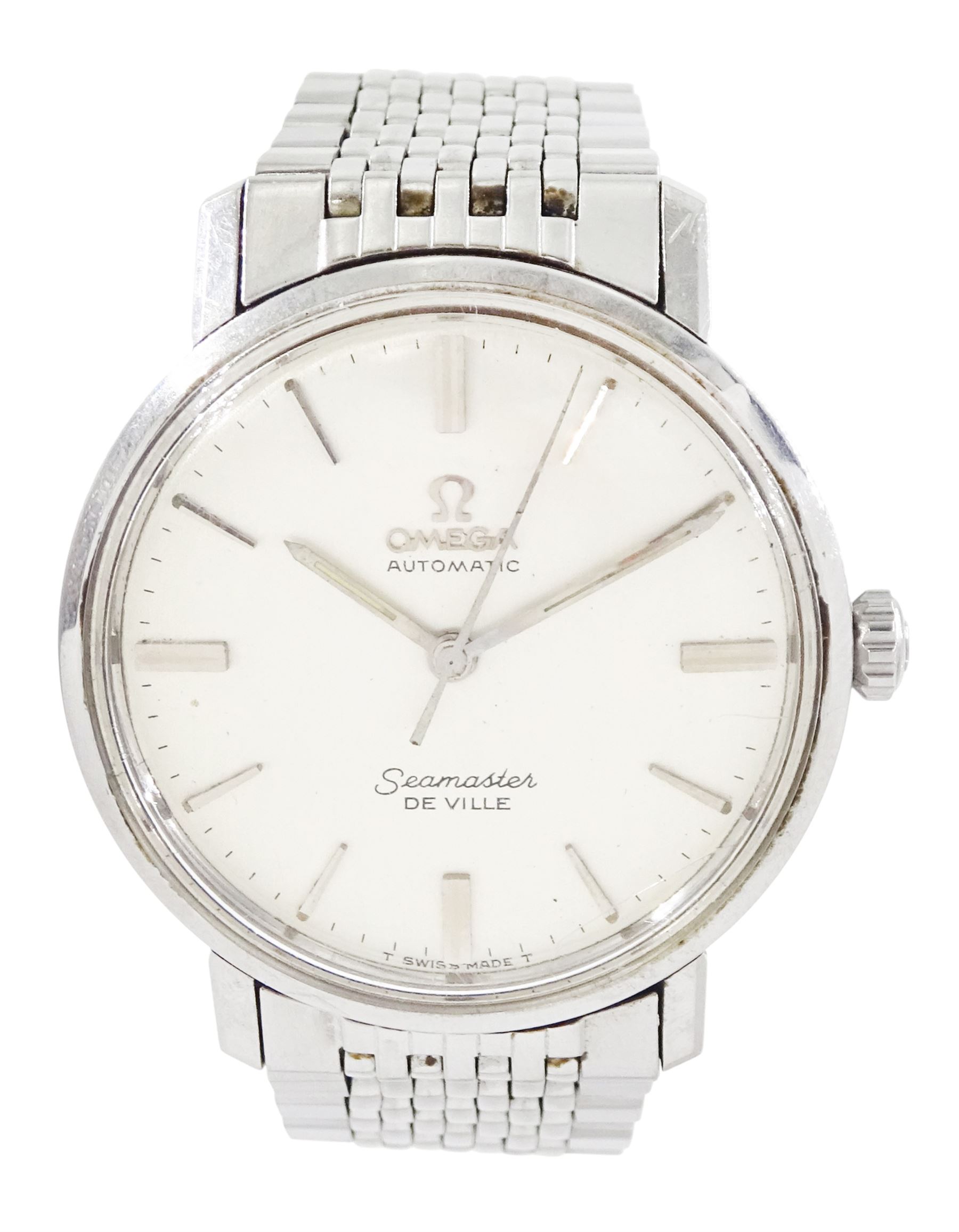 Omega Seamaster De Ville gentleman's stainless steel, automatic wristwatch, silvered dial with baton hour markers, on Omega stainless steel bracelet, with fold-over clasp