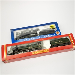 HO scale/'00' gauge - four locomotives comprising Bachmann Baltimore & Ohio USRA 0-6-0 with smoke facility and sloped tender; Hornby Class 49XX 'Hall' 4-6-0 'Hagley Hall' No.4930; Replica Class 57XX Pannier Tank 0-6-0T No.7768; and Dapol Class 14XX 0-4-2 tank, all boxed and virtually mint (4)