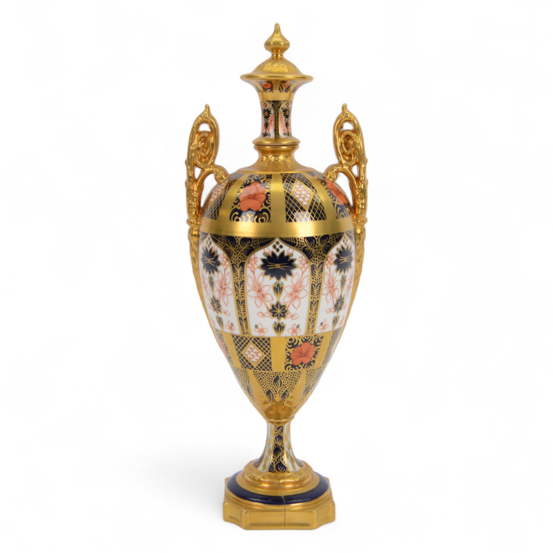 Royal Crown Derby Imari 1128 pattern  twin handled pedestal urn vase, H31cm