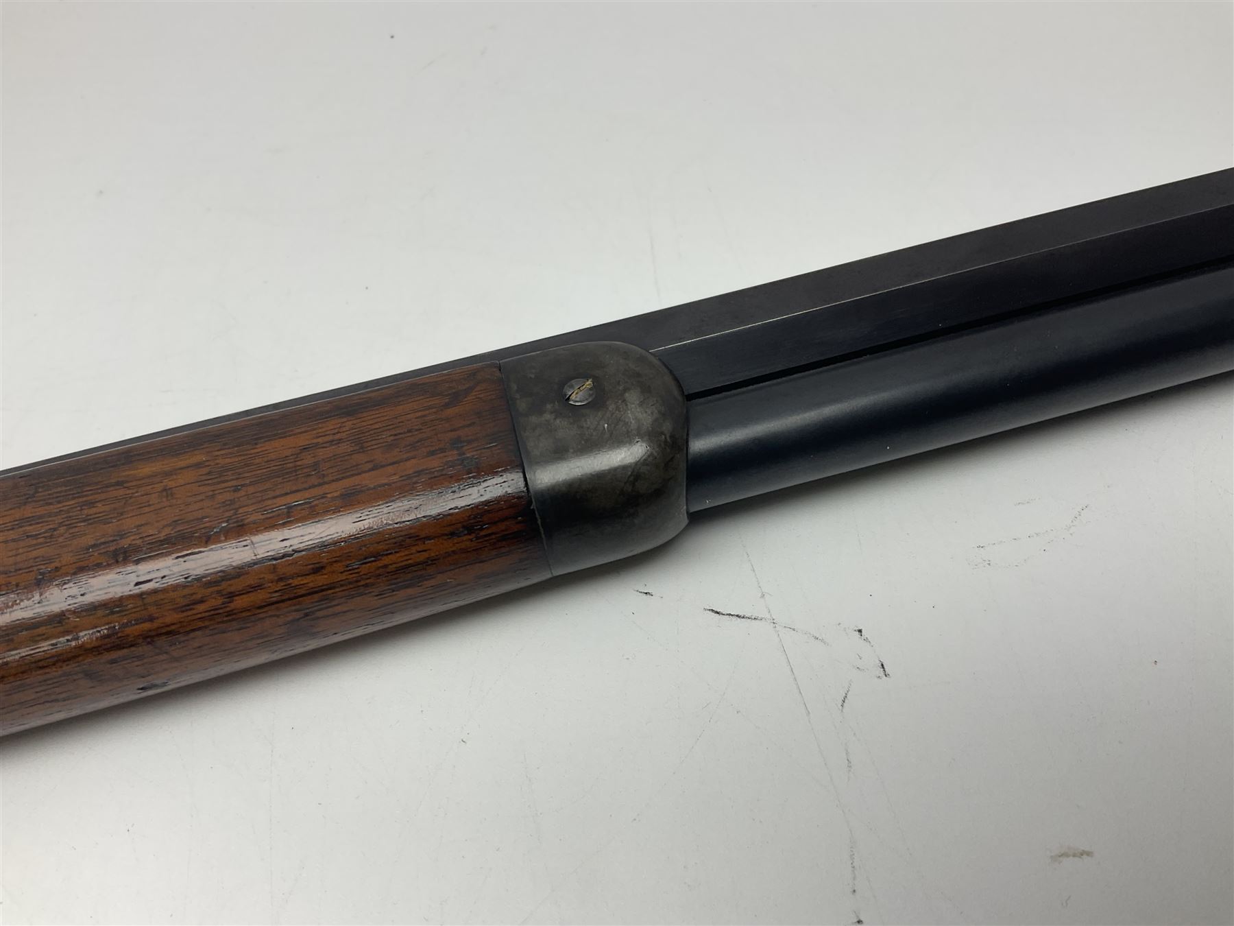 UNPROOFED SO RFD ONLY - late 19th century Winchester Model 94 lever action rifle in refinished condition, 32/40 cal.,the 61cm (24