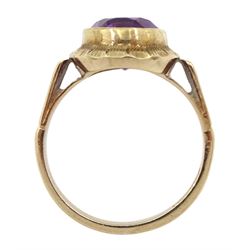 9ct gold single stone oval amethyst ring, hallmarked