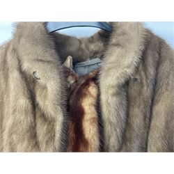Ladies short mink fur jacket, lined, together with mink stole