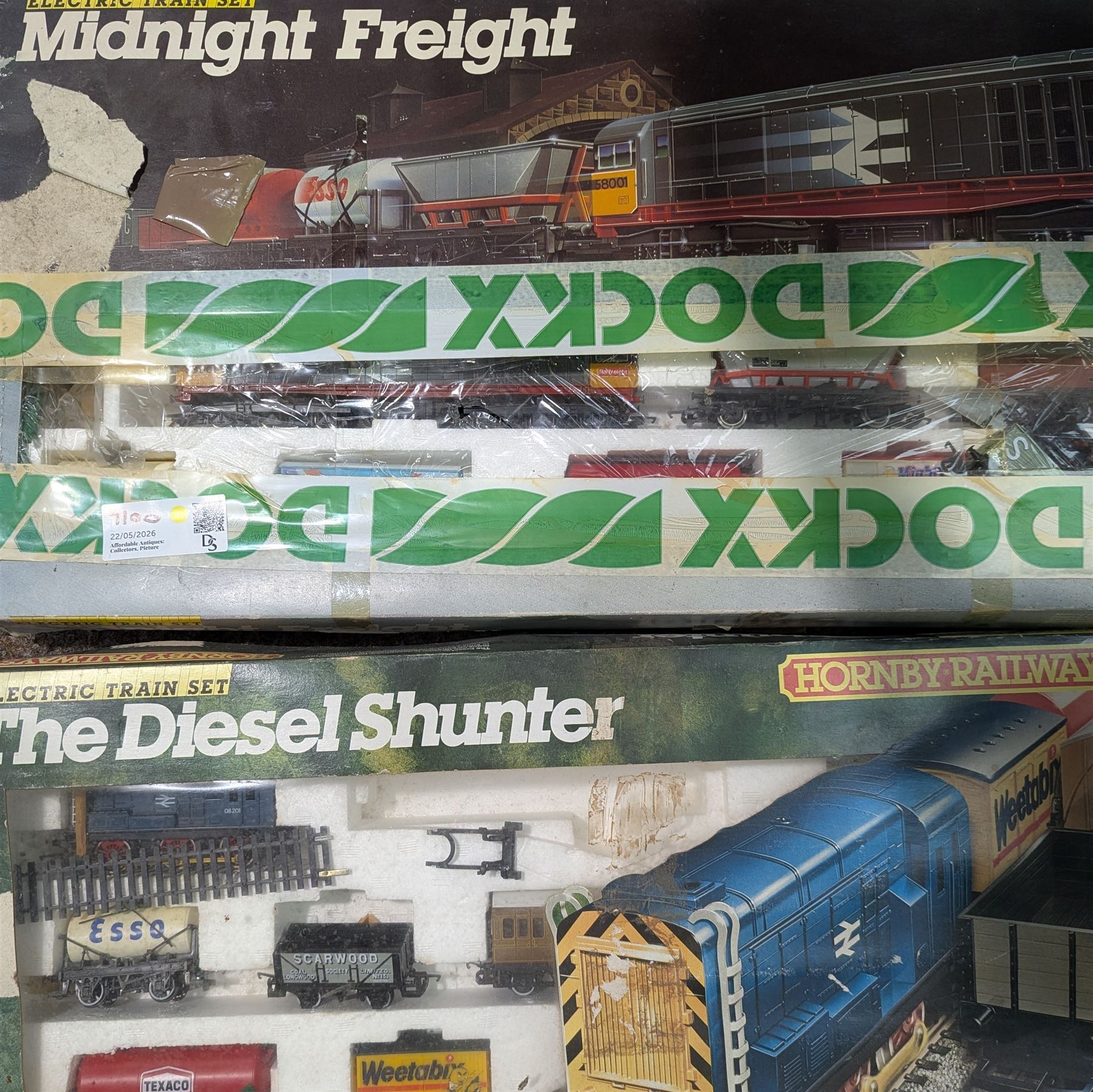 Quantity of OO gauge model railway, Meccano and other items and a pine toy box