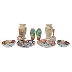 Japanese ceramics, comprising pair of Imari plates, pair of Imari bowls, pair of Satsuma b...