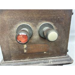 Railway  repeater signal box, with signals for train on line and arrival, H97cm