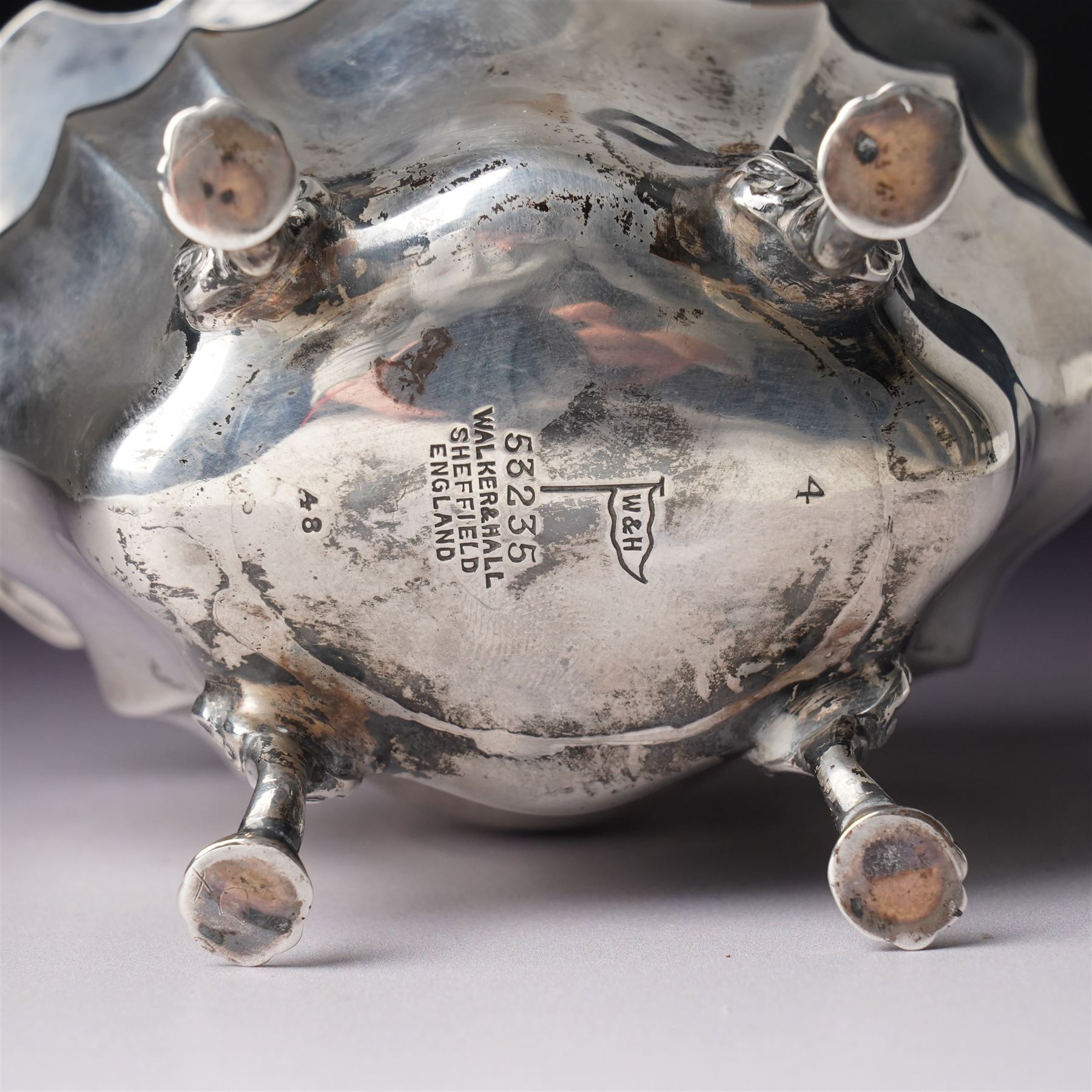 Edwardian silver tea caddy of fluted oval form with shaped supports Sheffield 1903 Maker Walker & Hall  
