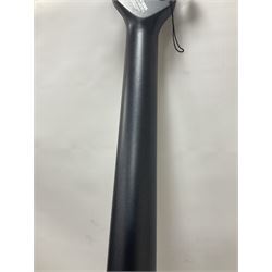 Music Man Bongo 4 string bass guitar, in sapphire black finish, serial no F42547, in black Music Man hard case, guitar L113cm