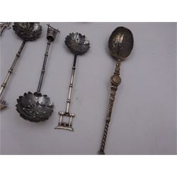 Group of silver, comprising four vesta cases, set of six coffee bean spoons, set of six Japanese export coffee spoons with lotus flower bowls, one other spoon and three boxes, including a sweet shaped box, all stamped or hallmarked 