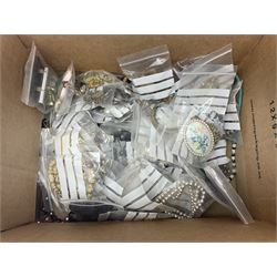 Silver necklace, compact mirror with lipstick holder and a collection of costume jewellery 