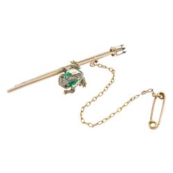Edwardian frog and spear brooch, the gold and silver green enamel spinning frog set with old cut diamonds and stone set eyes, sat on a gold spear, with registered design number Rd 364025