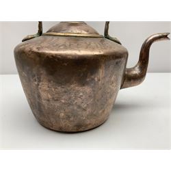 Engraved copper kettle, with Baden Powell Mafeking decoration with union jack flags, with finial modeled as Baden Powell, H31cm