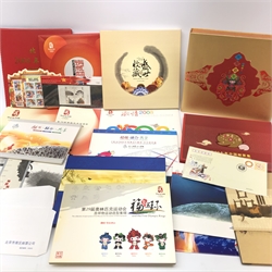 Collection of modern mint Chinese stamps including mint year sets, 2008 Olympic and Paralympic stamp sets etc  